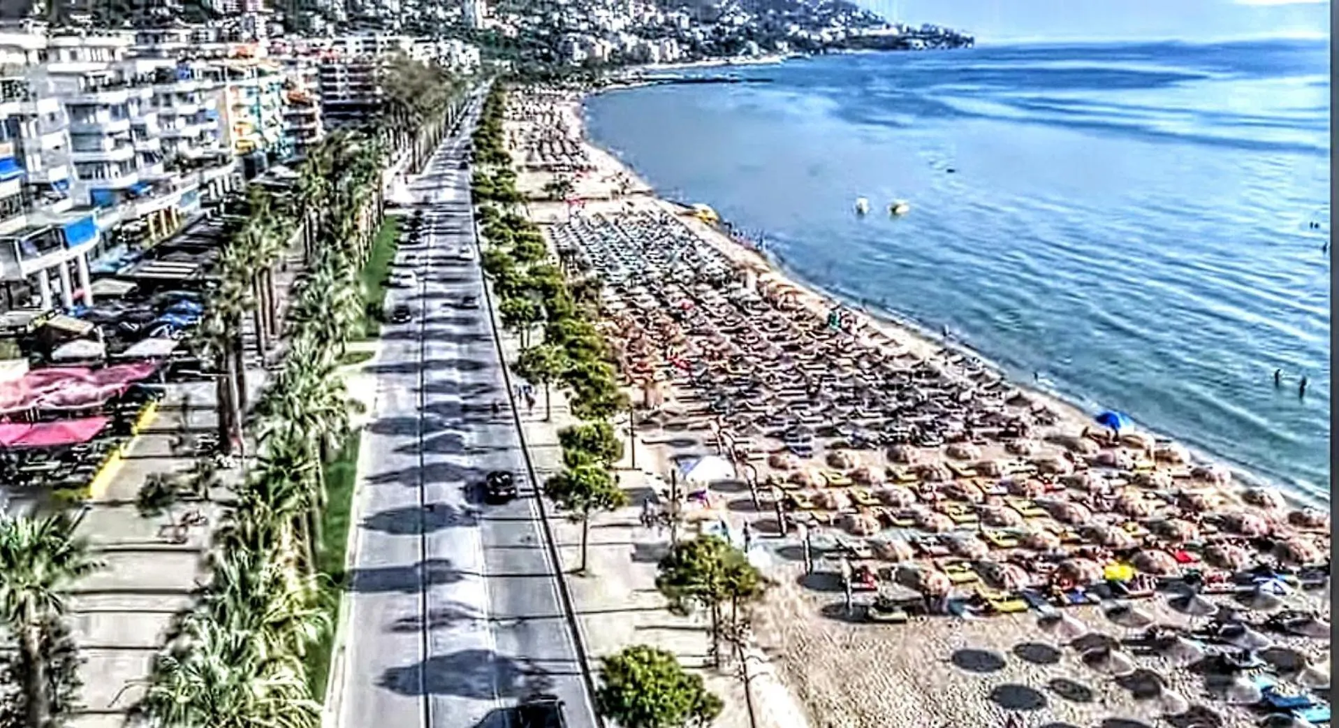 Vlorë Promenade Beach Studio Apartment